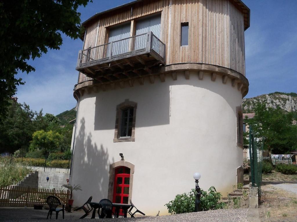 Chateau D'Eau Logement Insolite Tournemire  Dış mekan fotoğraf